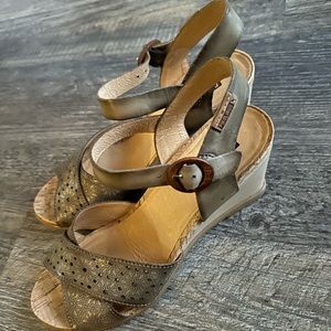 Women Pikolinos Wedges